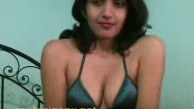 380px x 214px - Desi Girl Aparna With Her Secret Lover Mms porn tube video