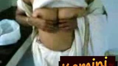 Indian Xmovie - X Movie Naukrani porn