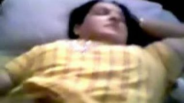 Xxx Video Hindi Sex Choti Bachi - Sexy Choti Bachi Ka Bf Video porn