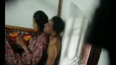 Sex Video Salman Sister - Brother And Sister Virgin Porn Videos porn