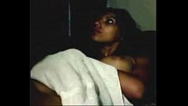 Xxxxxxzxxx - Tamil Sex Mms Showing A Hot Finger Fucking Session porn tube video